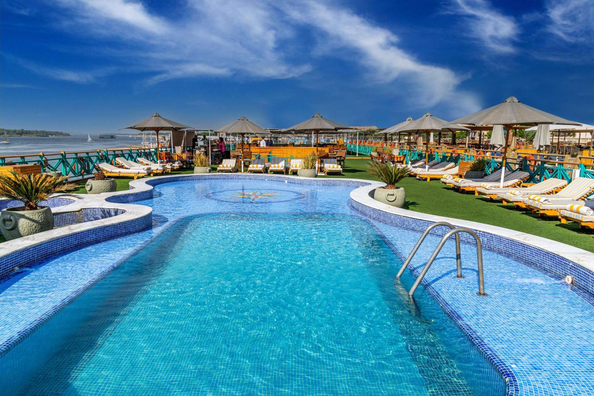 Sonesta Moon Goddess Cruise - From Aswan To Luxor - 03 & 07 Nights Every Friday Hotell Exteriör bild